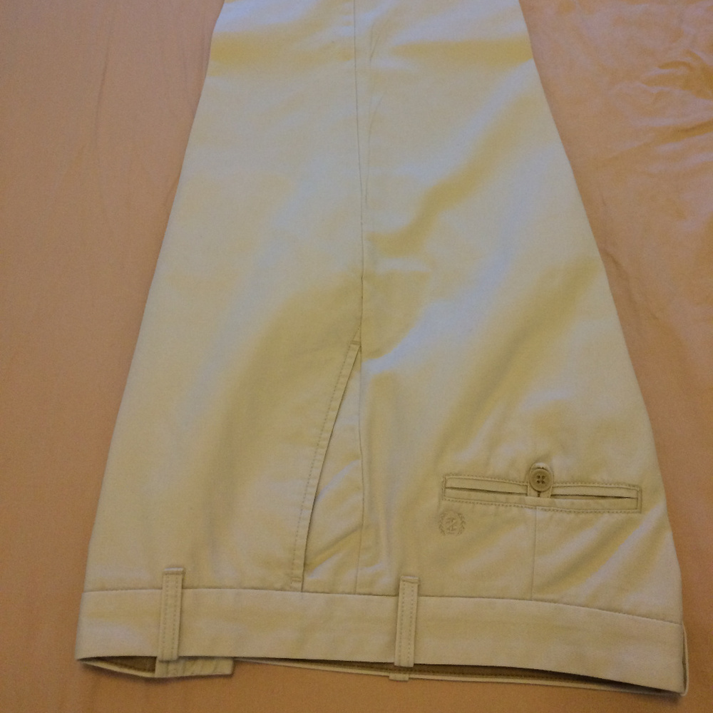 Izod Khaki's